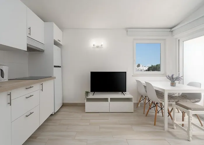 Sunny - 5min To The By Lovelystay 알부페이라