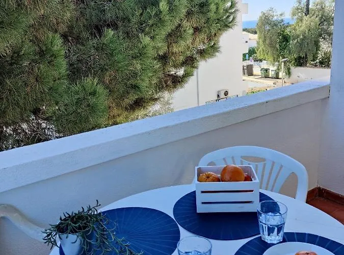 아파트 Sunny - 5min To The By Lovelystay